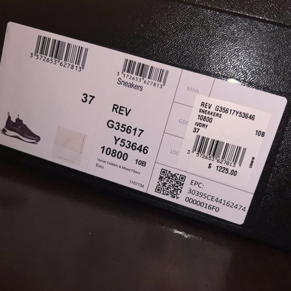 Chanel Size 37 (US 7) Velvet Calfskin Mixed Fibers Sneakers - Picture 13 of 14